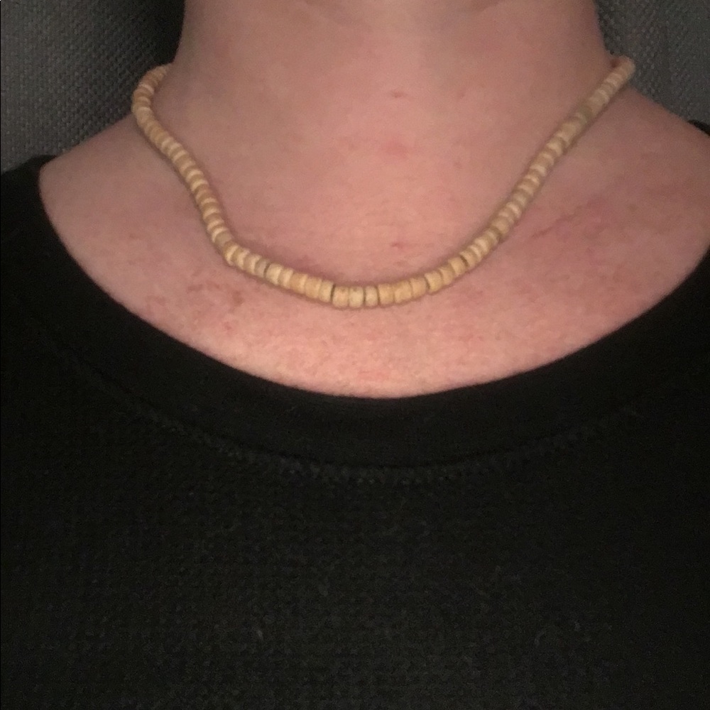 Wooden bead choker necklace